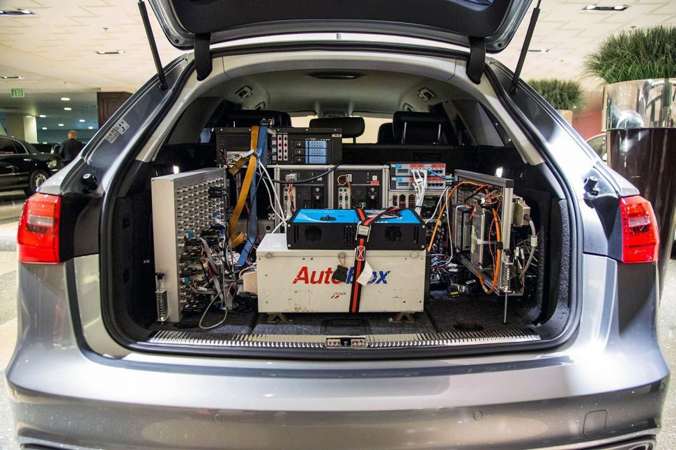 audi-a7-autonomous-trunk-sensors-1500x1000-970x646-c